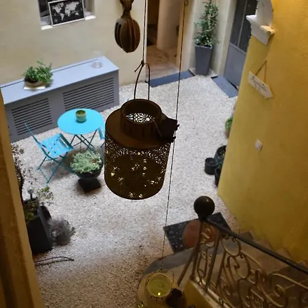 Studio Duplex- Climatise - Centre * Nîmes