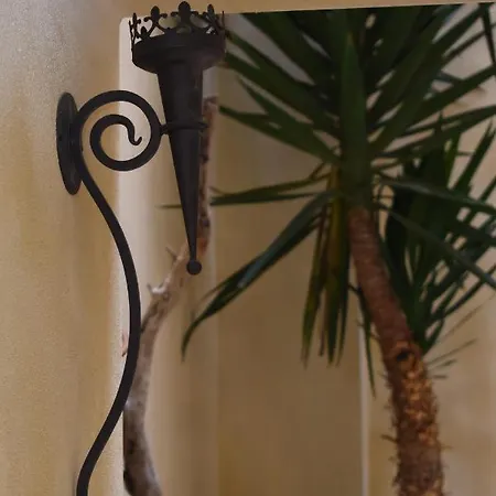 Studio Duplex- Climatise - Centre * Nîmes